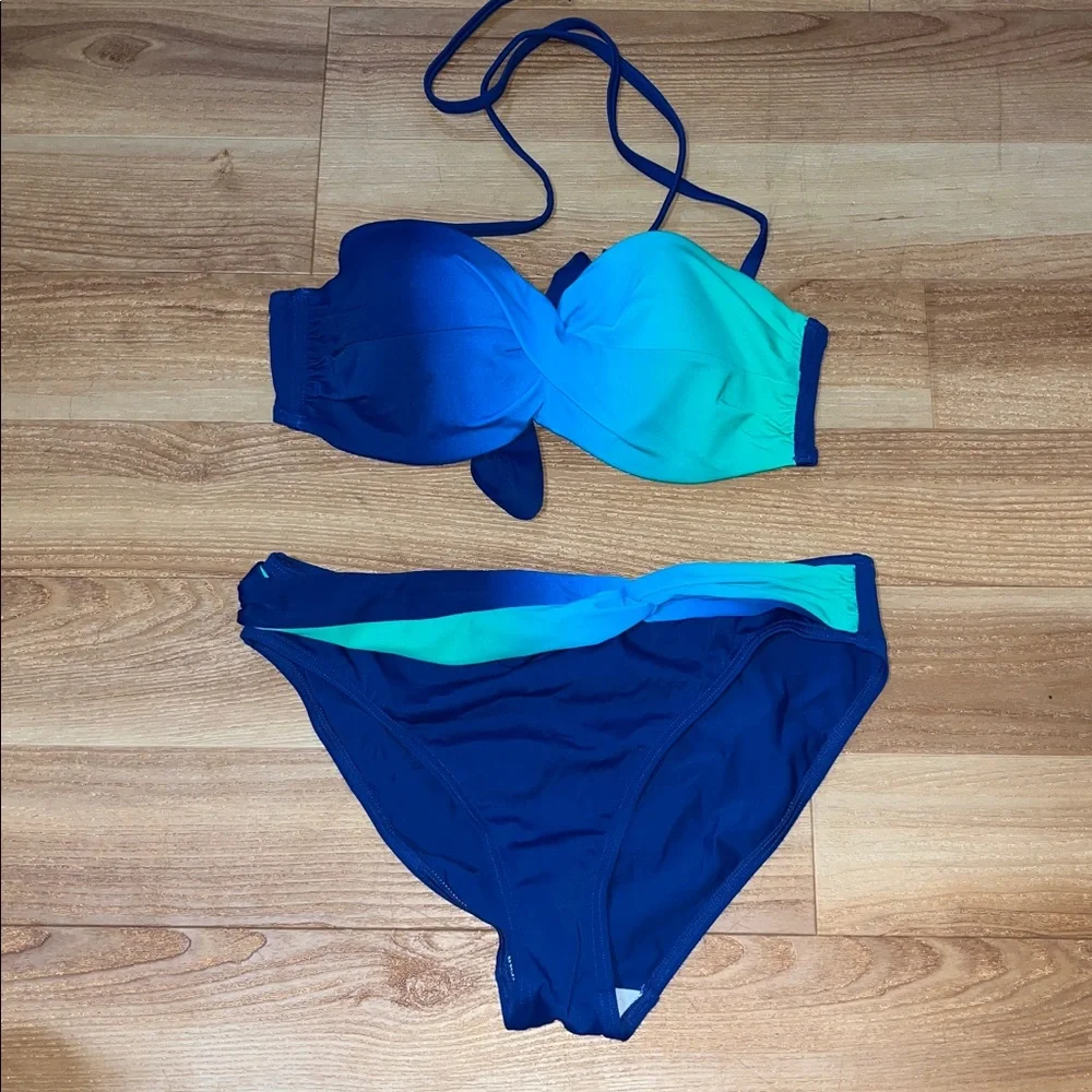 Blue and Green Women's Bikini Set - Picture 2 of 6